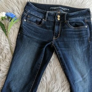 AE super stretch artist crop